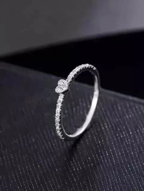 1.5 Ct Round Cut Simulated Diamond Stunning Band Ring 14k White Gold Plated
