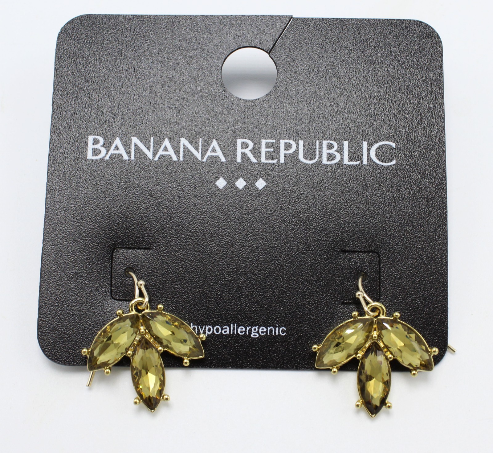 New Pair of Gold Tone Dangle Rhinestone Earrings from Banana Republic #BRE22