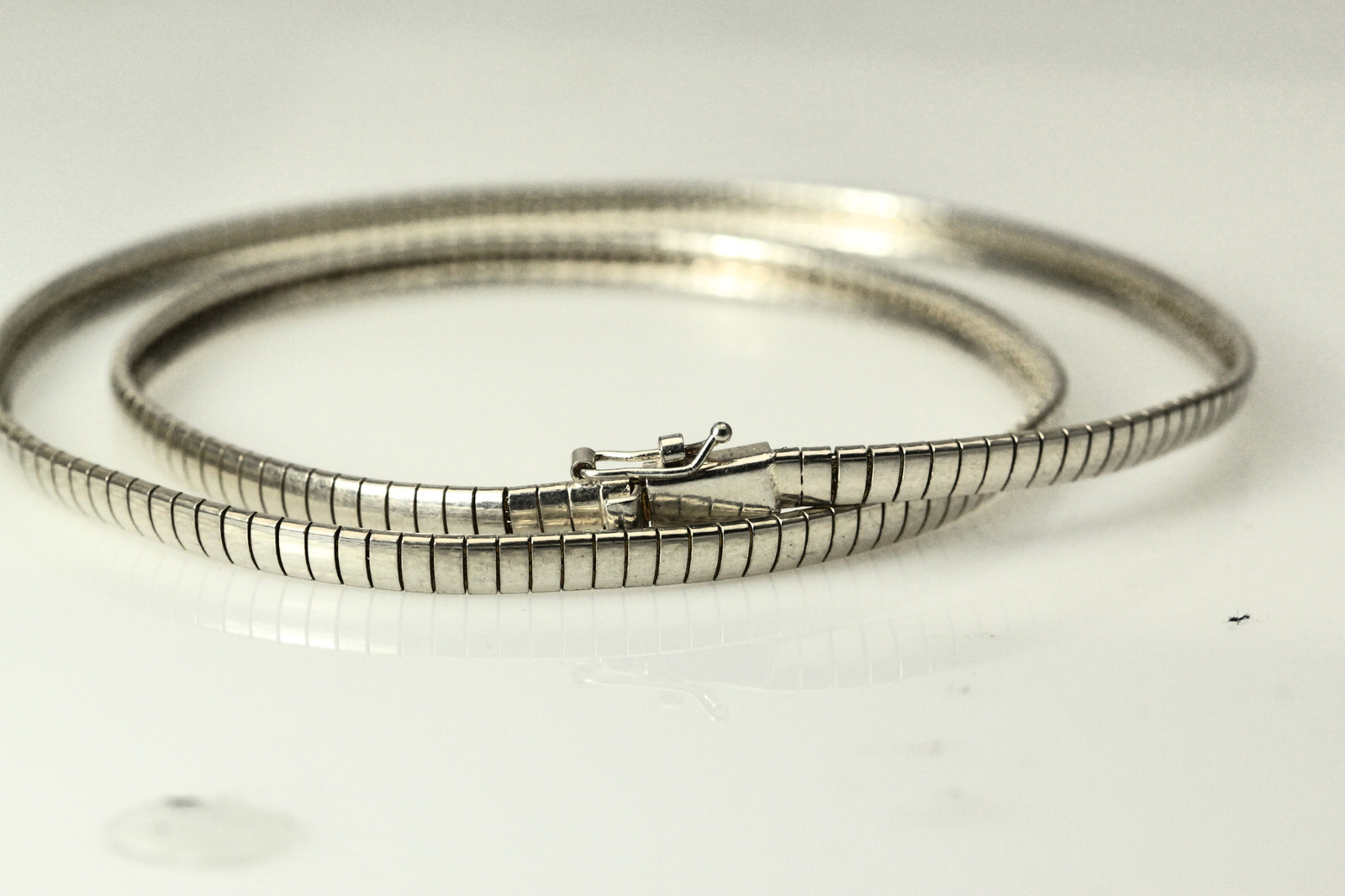 Sterling Silver 925 Italy Serpentine Style 17″ Long Necklace 20.9 Grams NEC3569