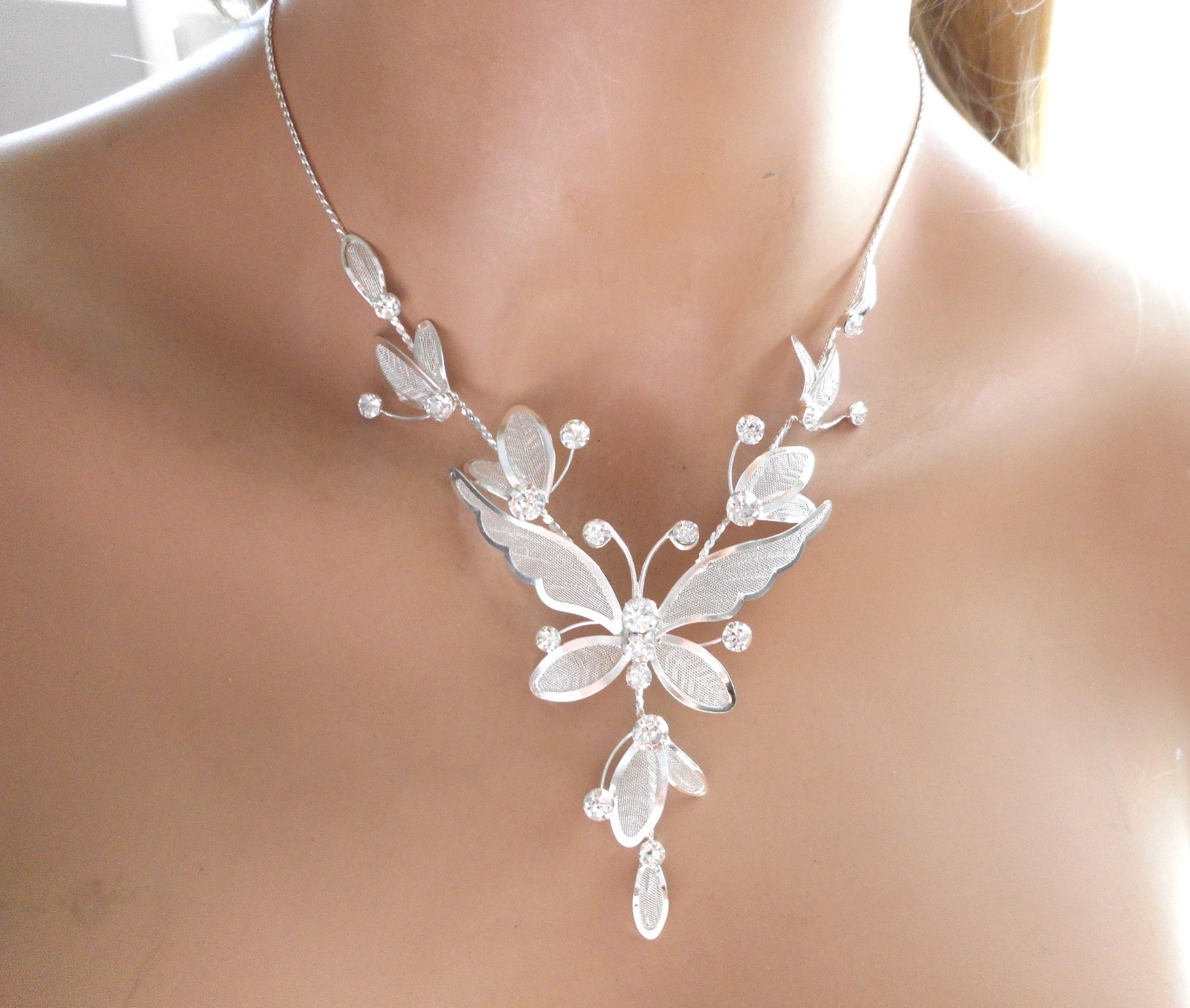 Butterfly Mesh Crystal Butterfly Women’s Necklace Set Light Silver Plated