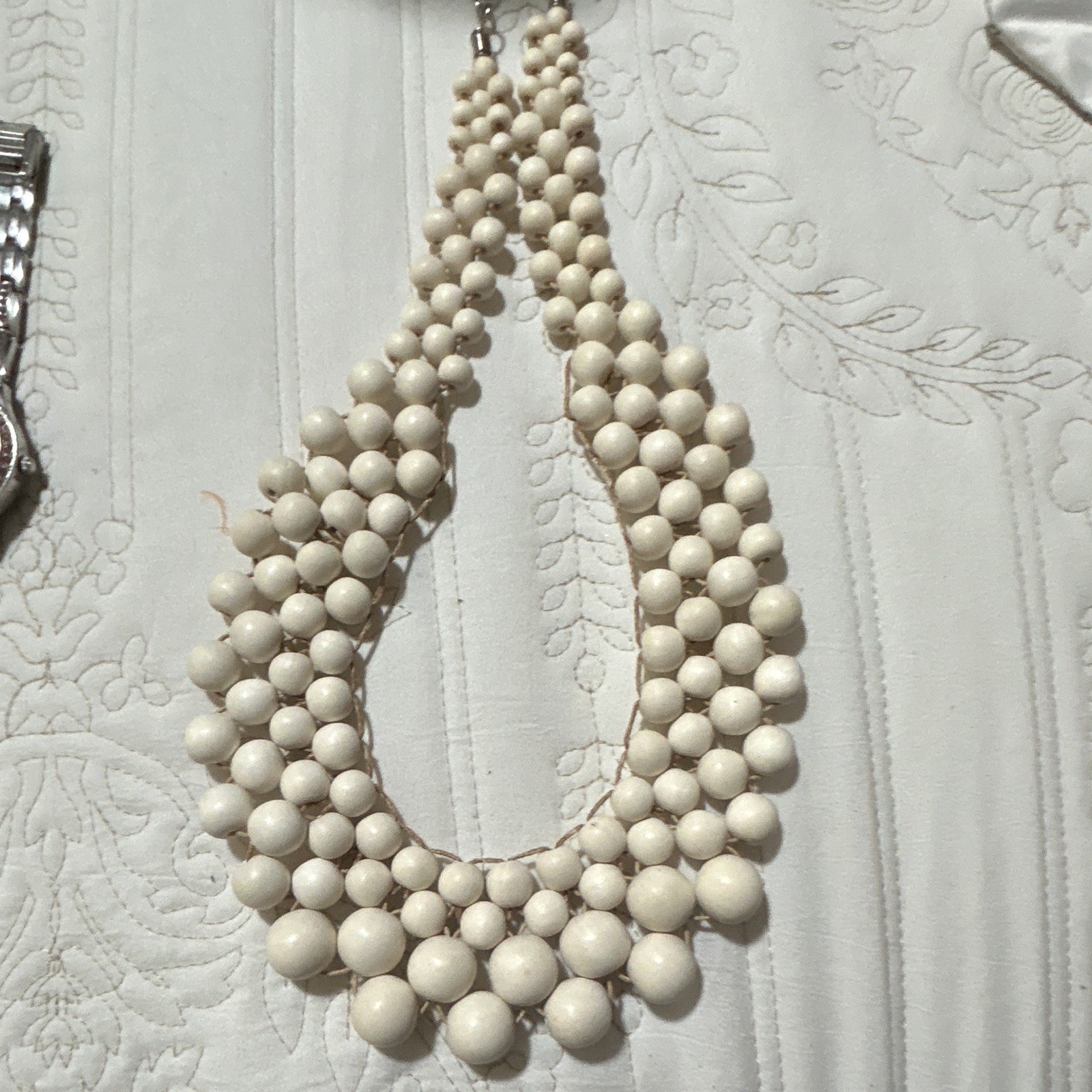 White Multi-Strand Beaded Bib Statement Necklace Adjustable Link Chain Lobster