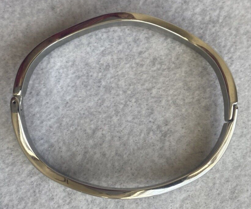 Silver Tone Hinged Bangle Shiny Rhinestones Bracelet 2 3/8 x 2 In. Diam.