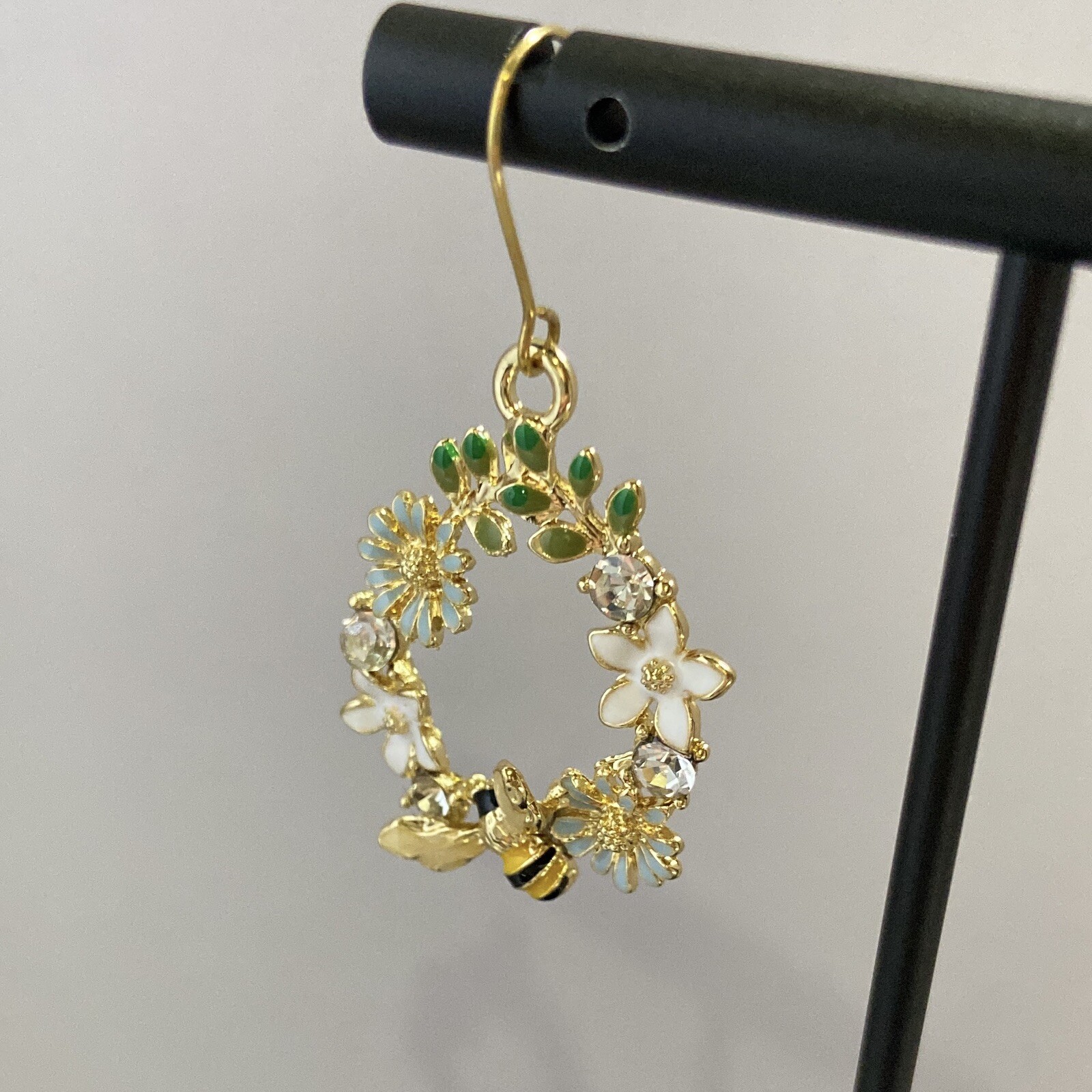 Honey Bee Flower Dangle Drop Earrings for Women,Bee Earrings,Flower Earrings