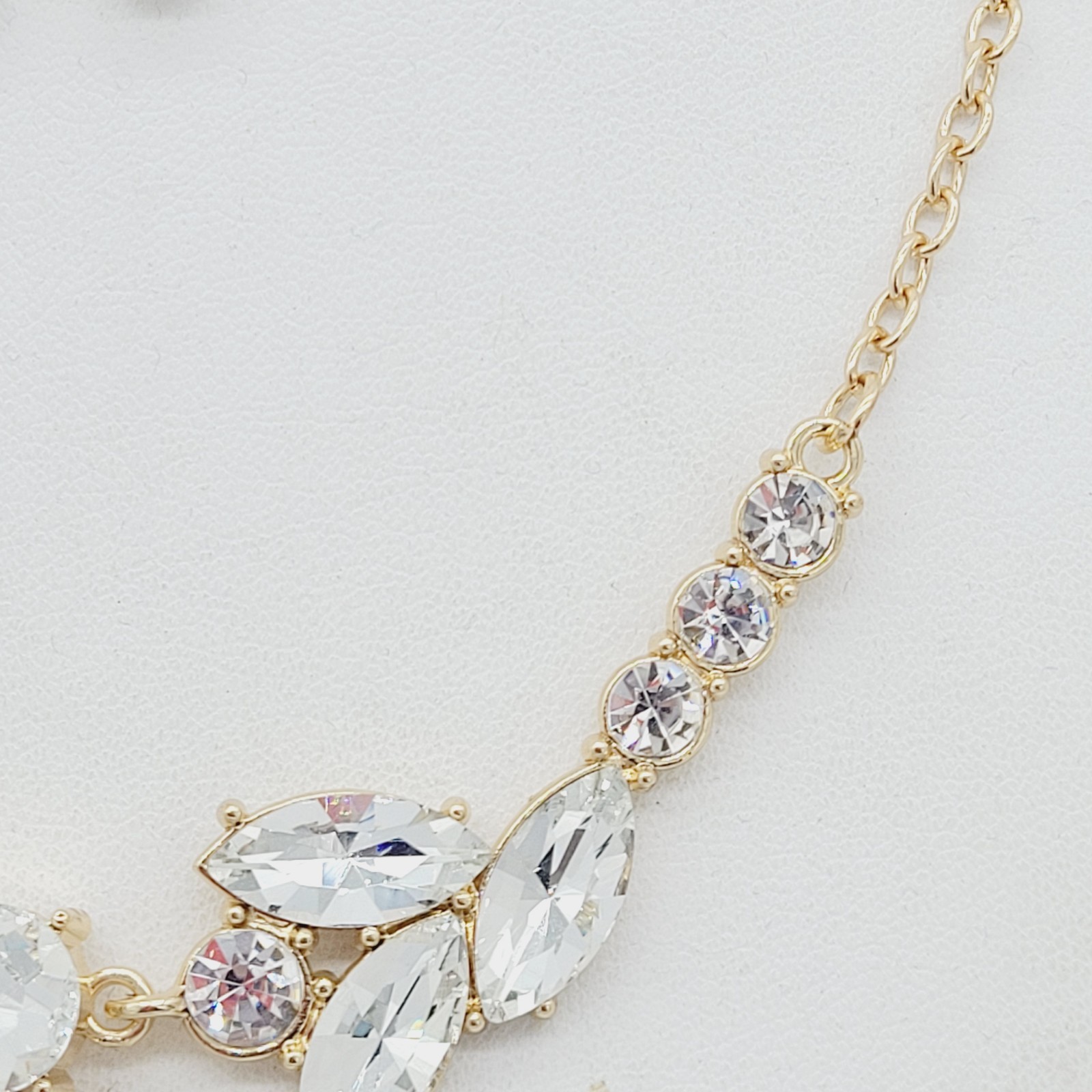 Gold Tone Rhinestone Statement Necklace & Earring Set Special Occasion 17″