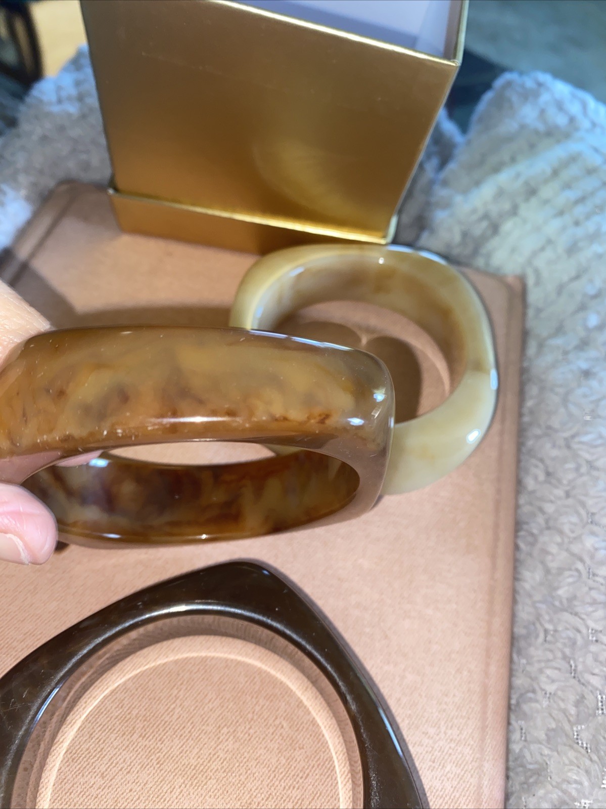 Chunky Resin Acrylic Bangle Bracelets for Women, Colorful Wide Geometric Bangles