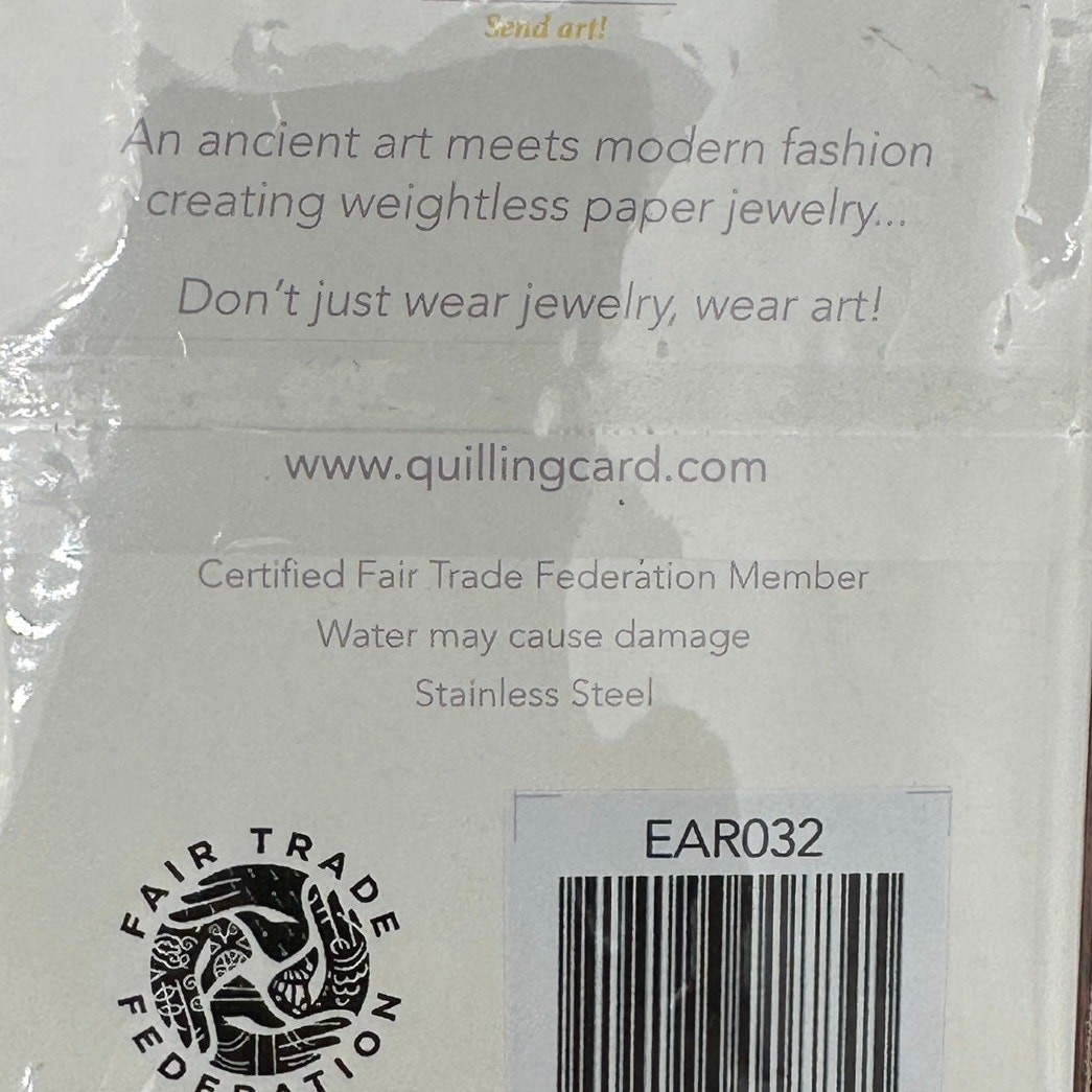NWT Quilling Dangle Leaf Earrings Green Paper Boho Peasant Cottage Fair Trade