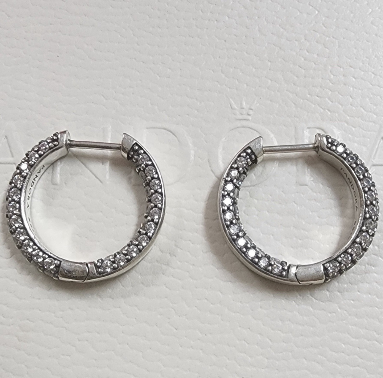 Brand New Genuine Pandora Timeless Pave Single Row Hoop CZ Earrings 292624C01