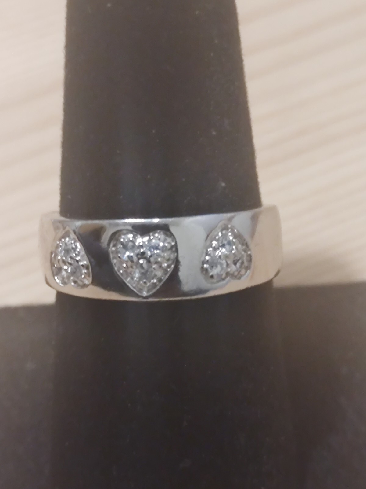 Sterling Silver 3 Hearts Ring Sz 8 4.5g