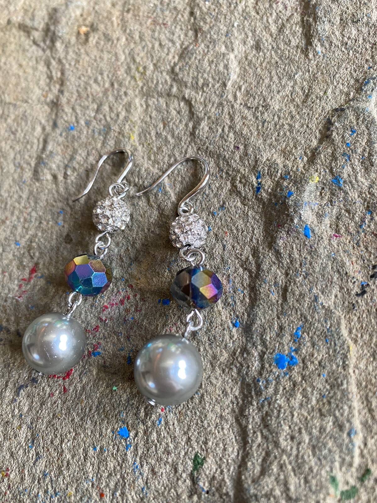 Dangle Earrings Rhinestone Silver Plated Pearl 2 Inches Glam Faceted Grey