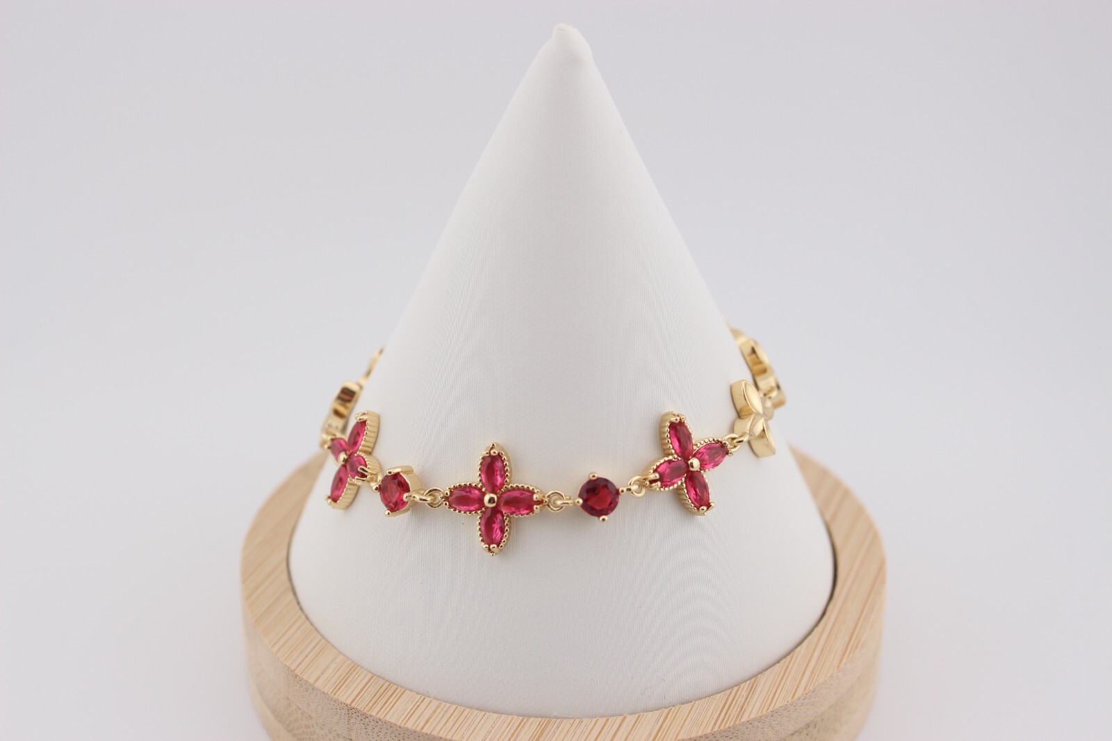 Lot 3 gold plate stainless steel and glass bracelets 7.25-7.75″ extenders includ