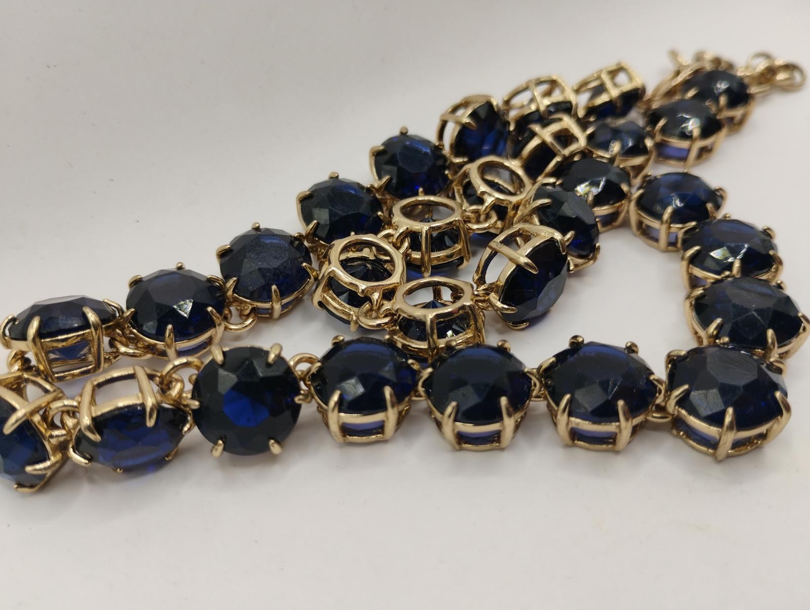 BR Banana Republic 18″ Gold-Tone Necklace Blue Faceted Faux Sapphire Stones