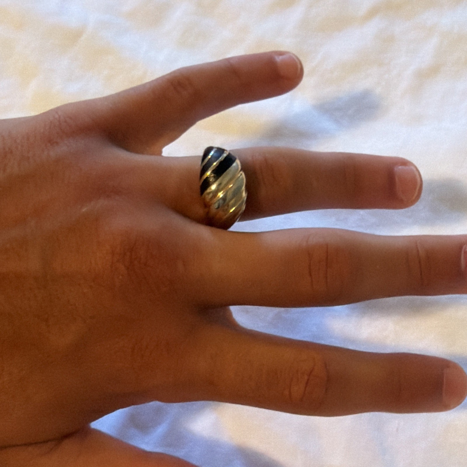 Steel Two Tone Gold Silver Ribbed Finger Pick Guitar Nail Ring Shell Claw Size 7