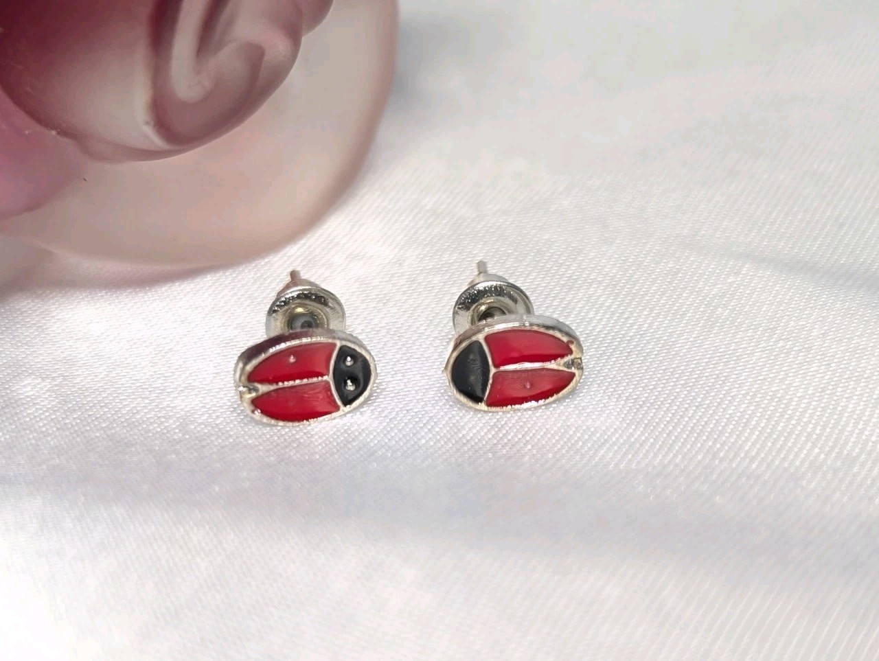 NEW Earrings Red black Ladybug 🐞 Sterling Silver Studs Painted Fashion Earrings