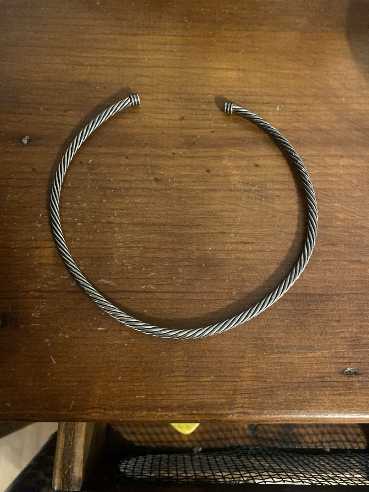 Silver Twisted Cable Chocker Necklace/Western Or Chic Style Chocker Necklace