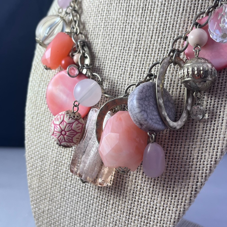 Premier Designs Festive Necklace & Earring set Pink stones of all Shapes & Sizes