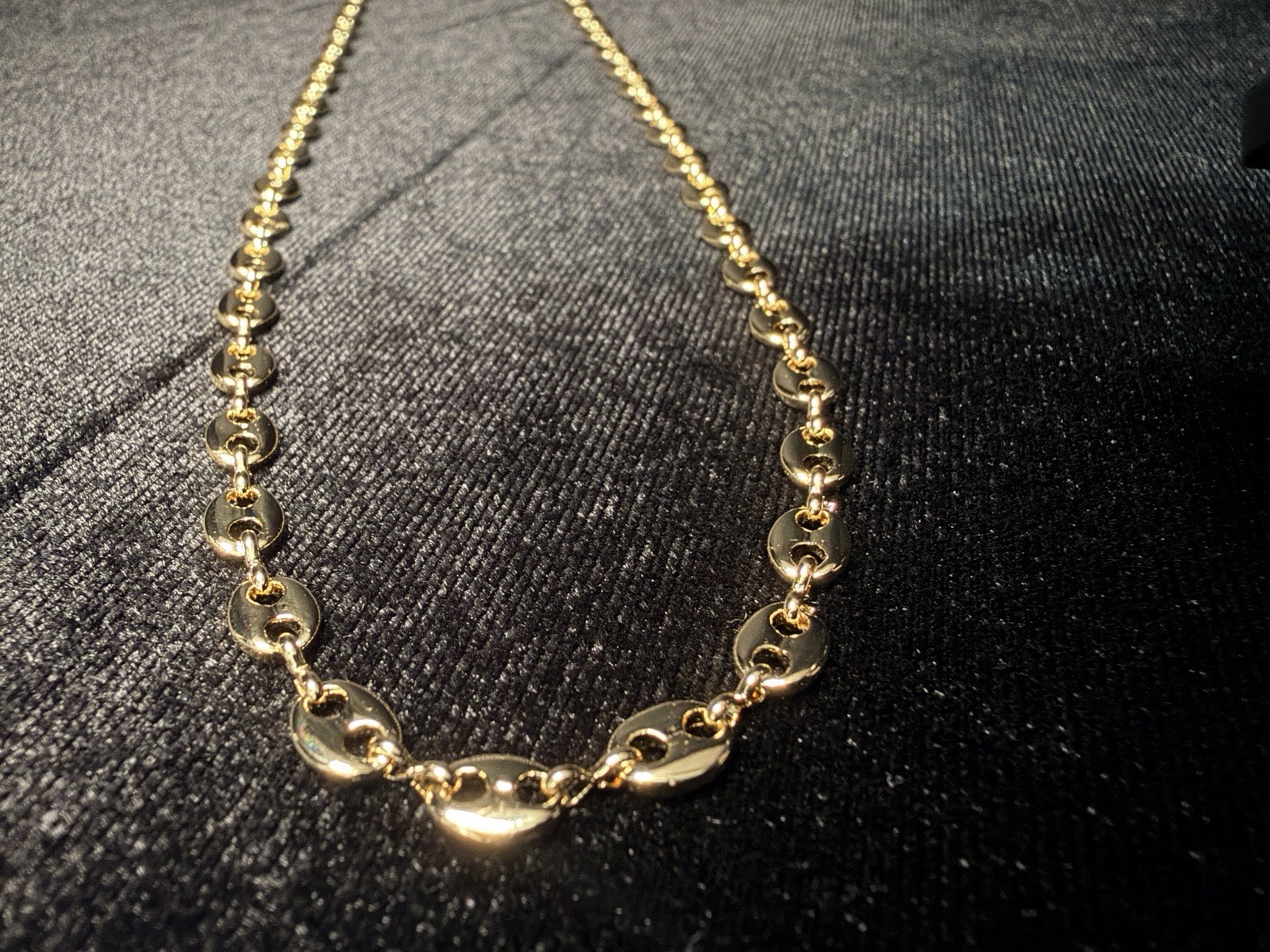Puffed Mariner 20in 5.5MM Necklace Brand New Gold Finish. Elegant