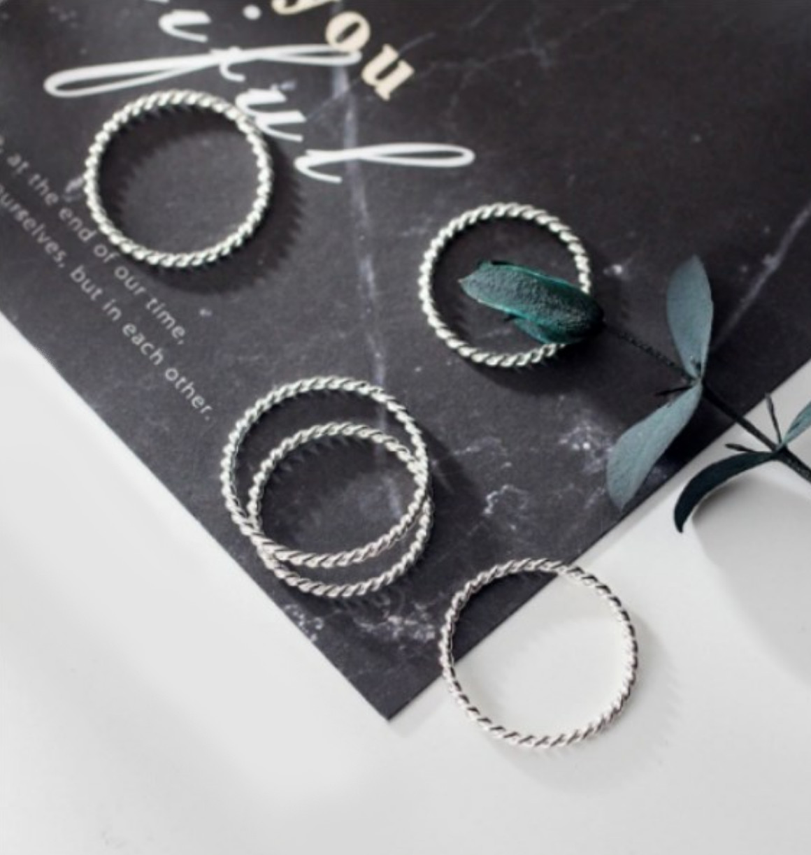 Delicate 925 Sterling Silver Simple Twist Rope Ring
