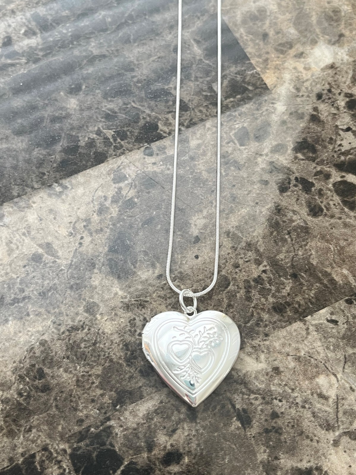 ❤️ 925 Sterling Silver Heart Shape Locket Necklace (Pendant + Chain)