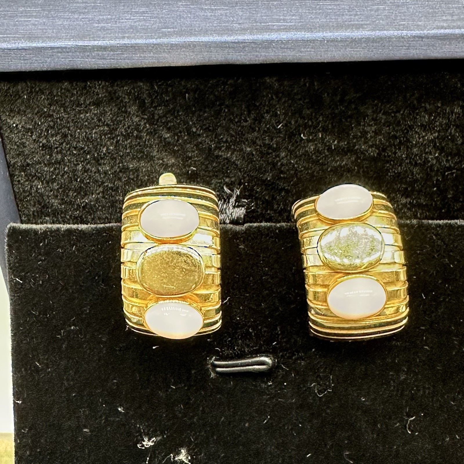 Bijoux Cascio Gold Tone White Cabochon Clip On Earrings