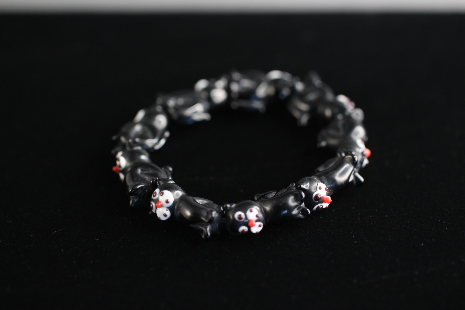 Black Friday Black Cat Lampwork Bracelet 6.5″ Elastic Glass Beads
