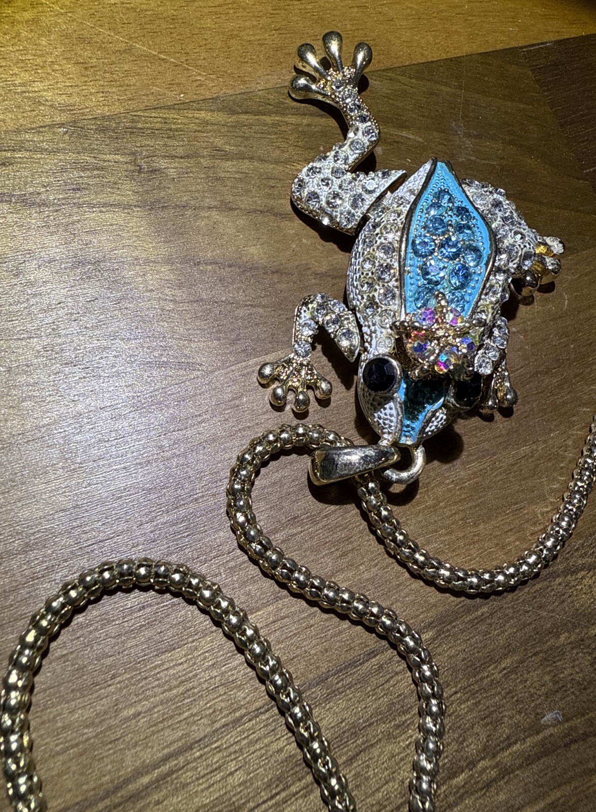 Gold Rhinestone Blue Frog Crown Necklace White Blue Bling Fashion
