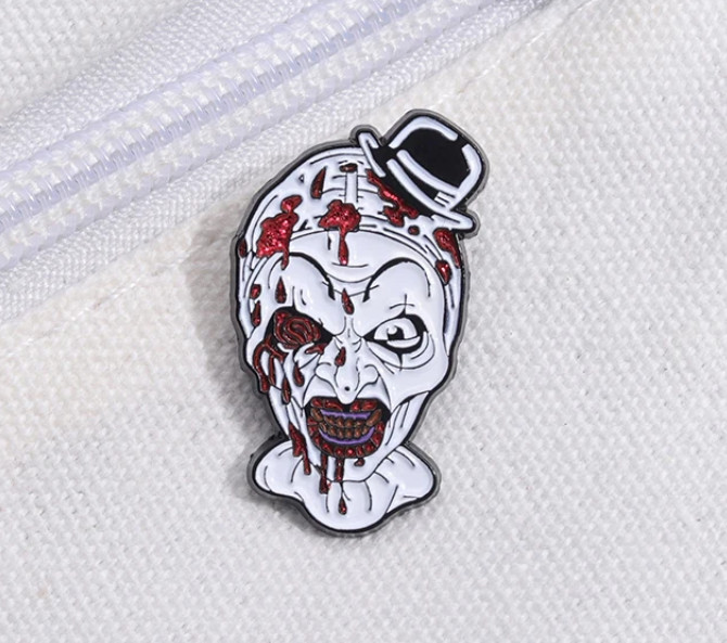 ART THE CLOWN-PIN-2 OR MORE PINS $5.49 SHIPPING-SPEND $20 SHIPPING FREE
