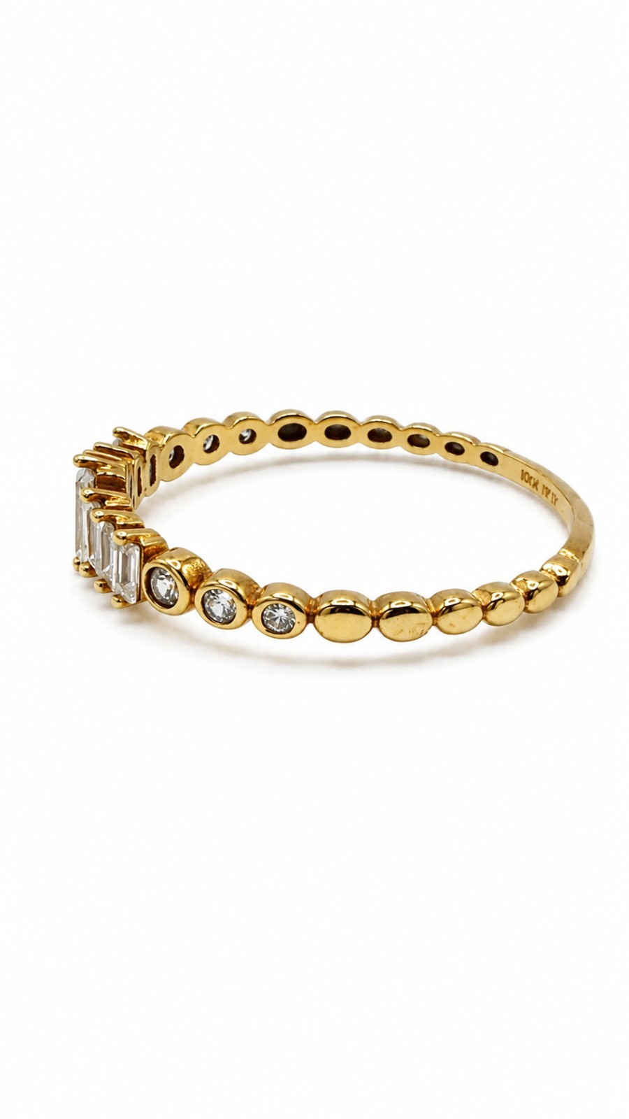 10K Solid Gold Baguette CZ Ring Size 8/ Anillo Baguette Oro Sólido 10K Talla 8