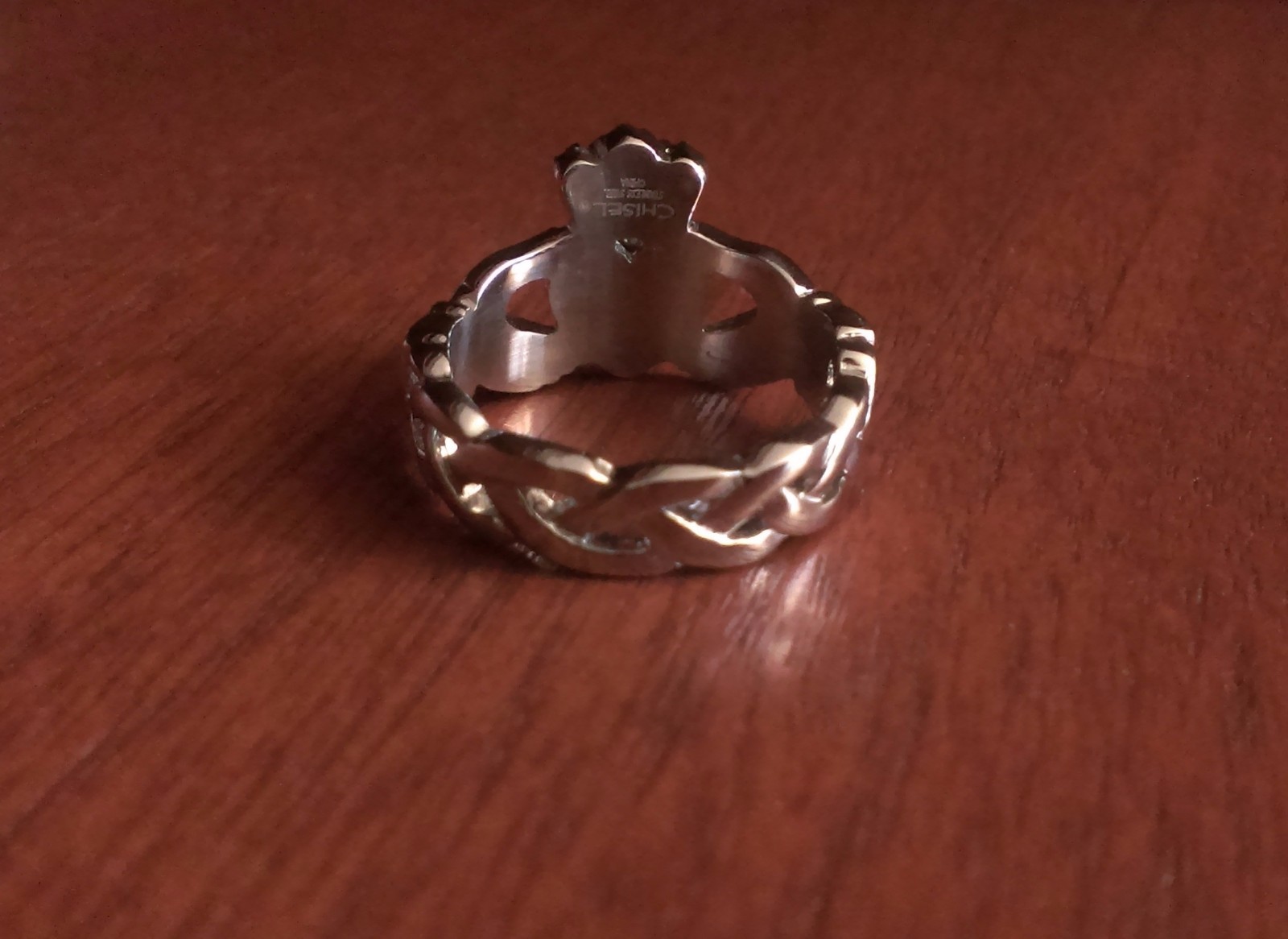 CHISEL BRAND STAINLESS STEEL BRAIDED CLADDAGH WEDDING BAND / RING- SIZE 6