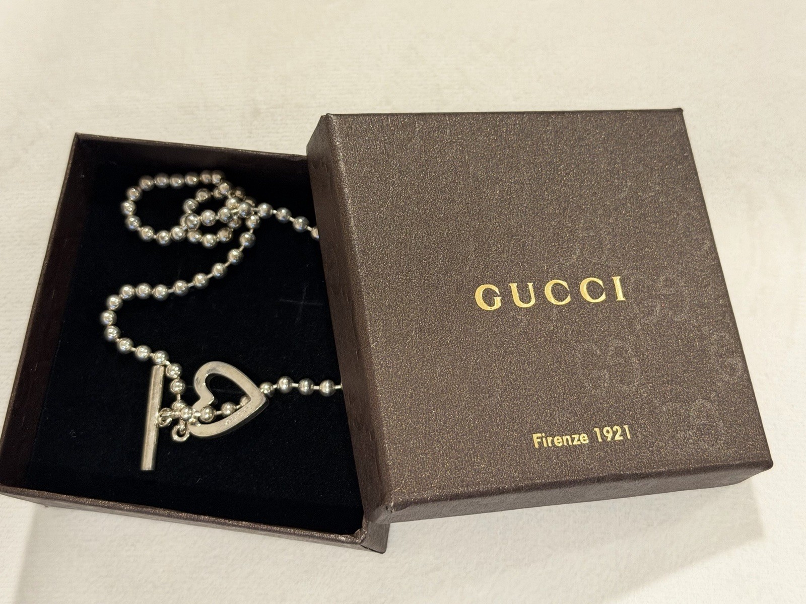 Gucci Authentic Toggle Heart Silver Necklace