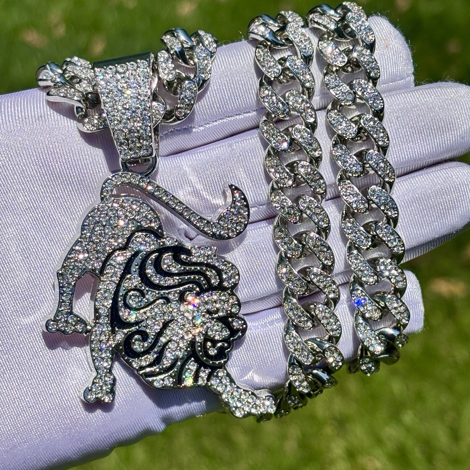 Lion Pendant / Iced out Cuban Link Chain Necklace White Gold Plated
