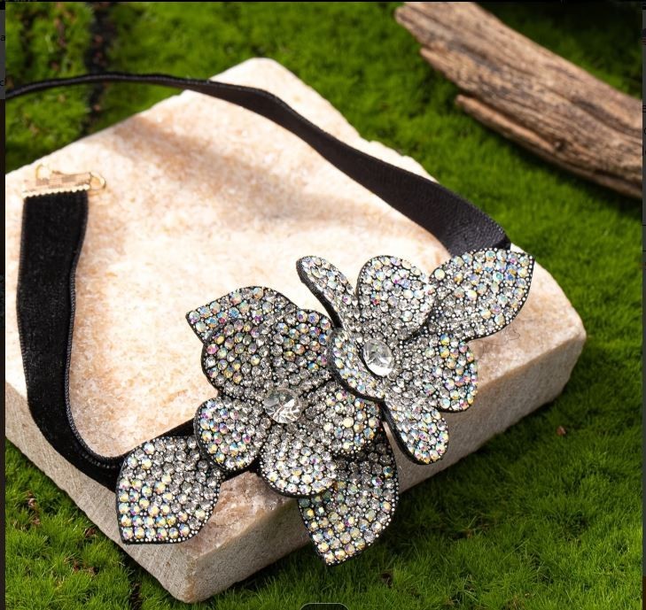 Stunning & Elegant Fabric and Rhinestone Flowers – Statement Choker Necklace