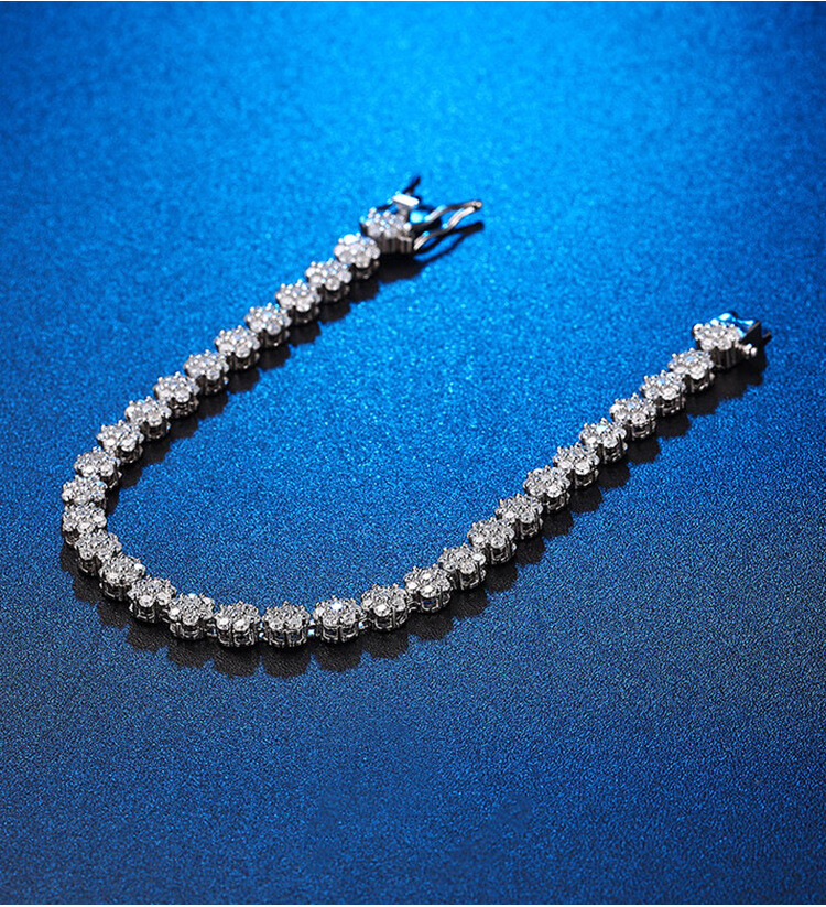 1.5mm 925 Sterling Silver Moissanite Ladies’ Plum Blossom Bracelet 14-21cm GRA