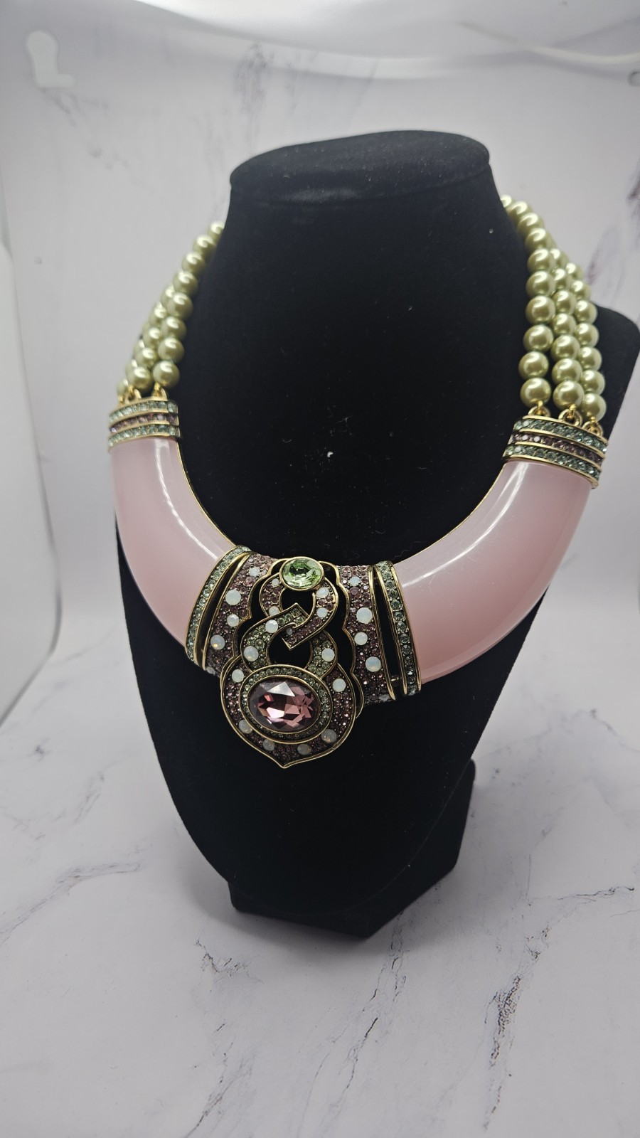 Heidi Daus Signature Accent Pink Resin Crystal Bib Necklace NWOB