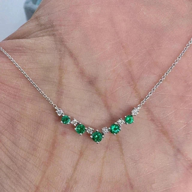 1.Ct Round Cut SimulateGreen Emerald Bar Pendant 14K White Gold Plated 18″ Chain