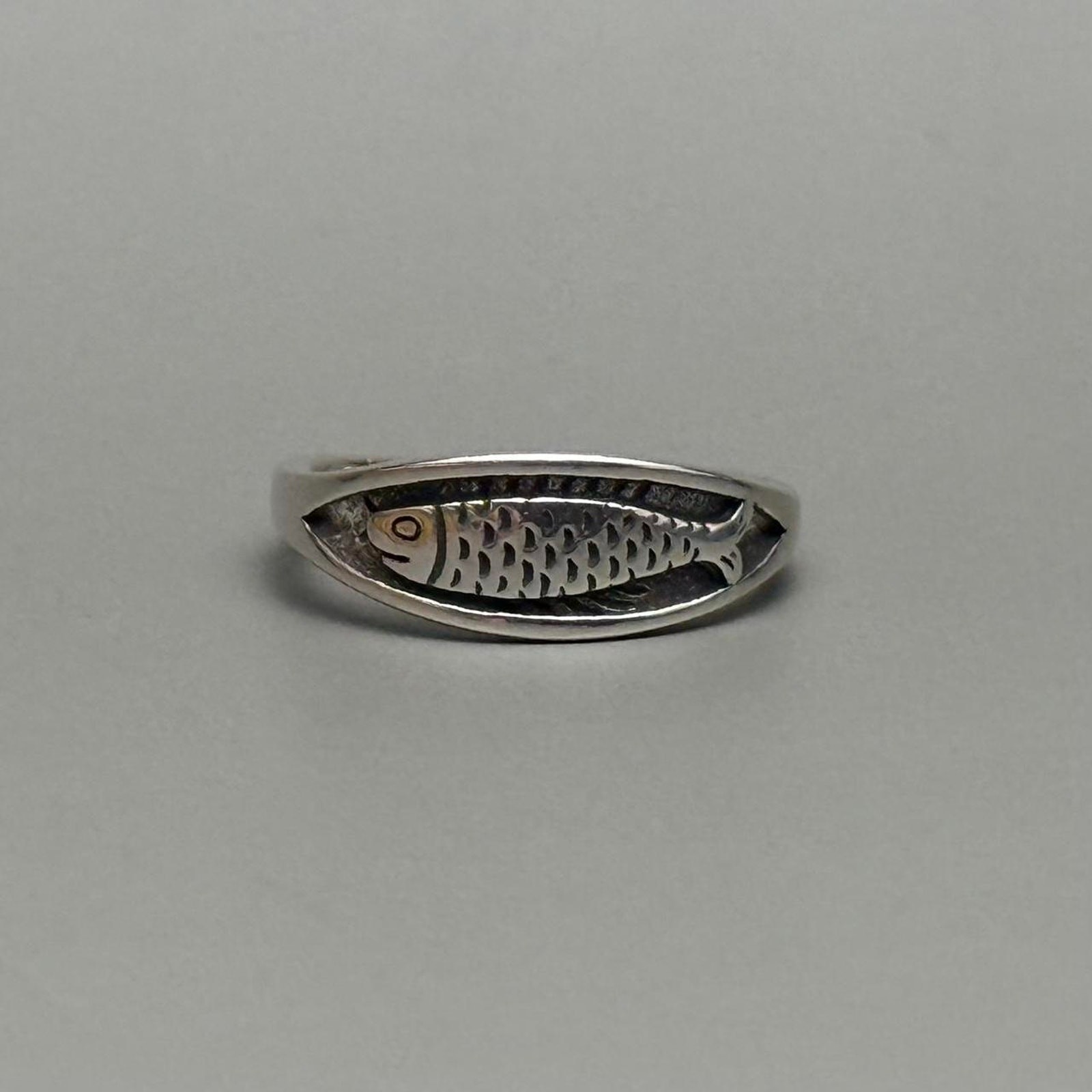 Vintage Silver Engraved Fish Ring – Adjustable Size, Unisex, Brand New