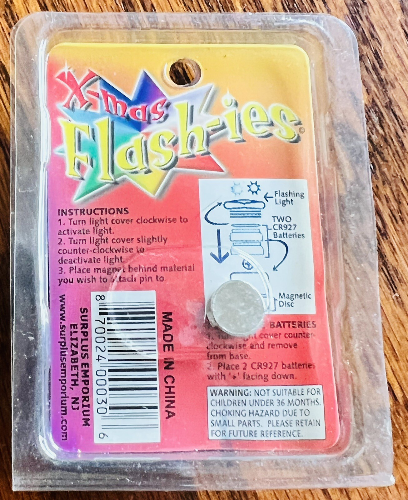 Flashies Santa Flashing Jewelry New But not Sure If Lights Up Battery Need