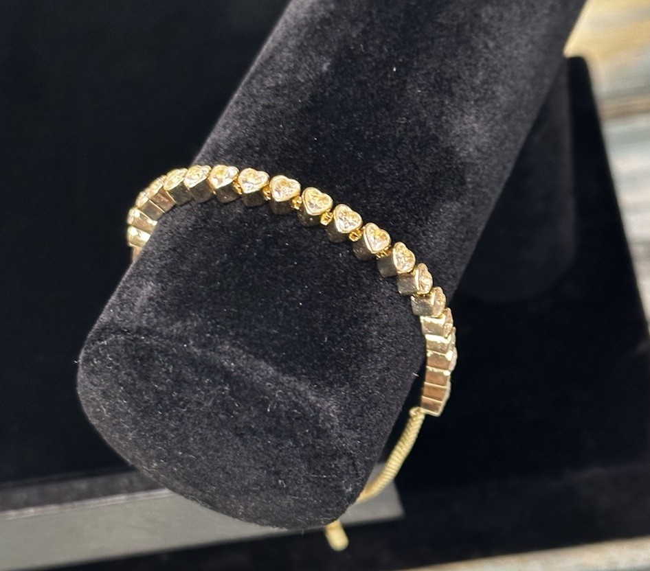 NEW Baublebar Brooke Heart Stone Tennis Bracelet 🩷Gold Crystal •Adjustable