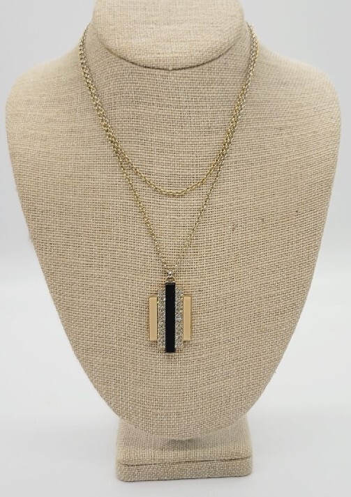 Fossil Brand Pendant Necklace Long 35 in Gold tone Crystal Accent Modern