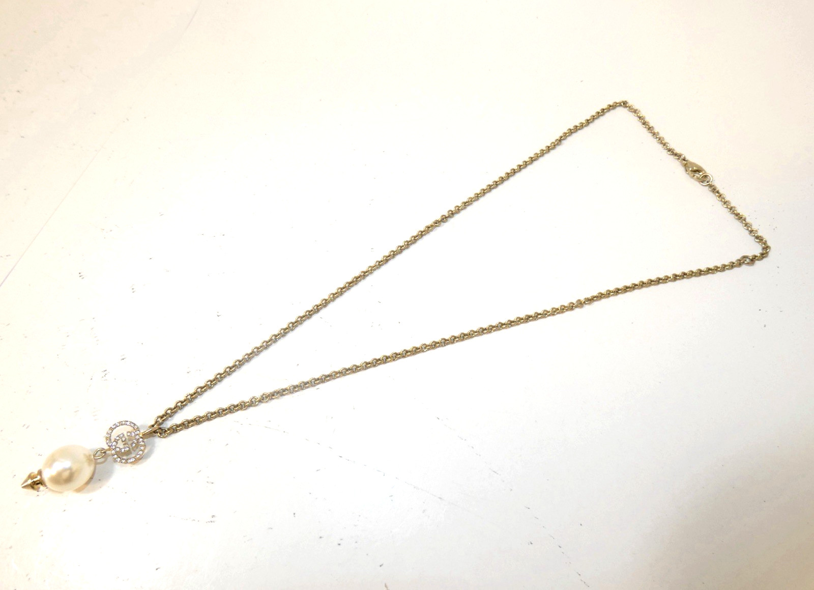 Gucci Interlocking GG Rhinestone & Pearl Necklace Authentic With box