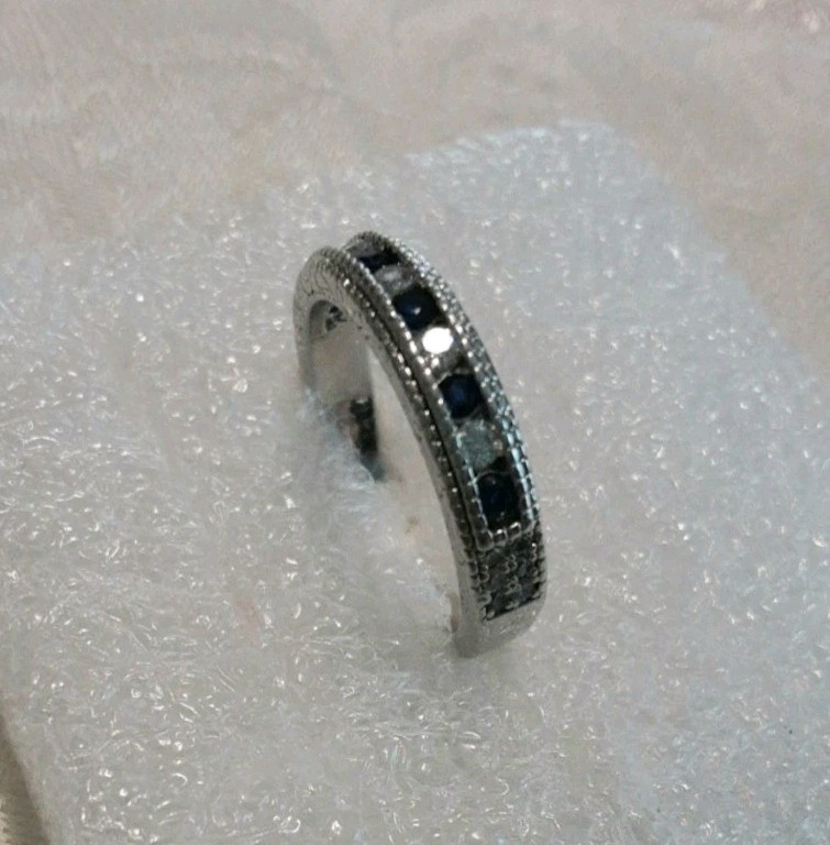 0.75 ctw lab created channel set blue & white sapphire Band Ring, Size 7