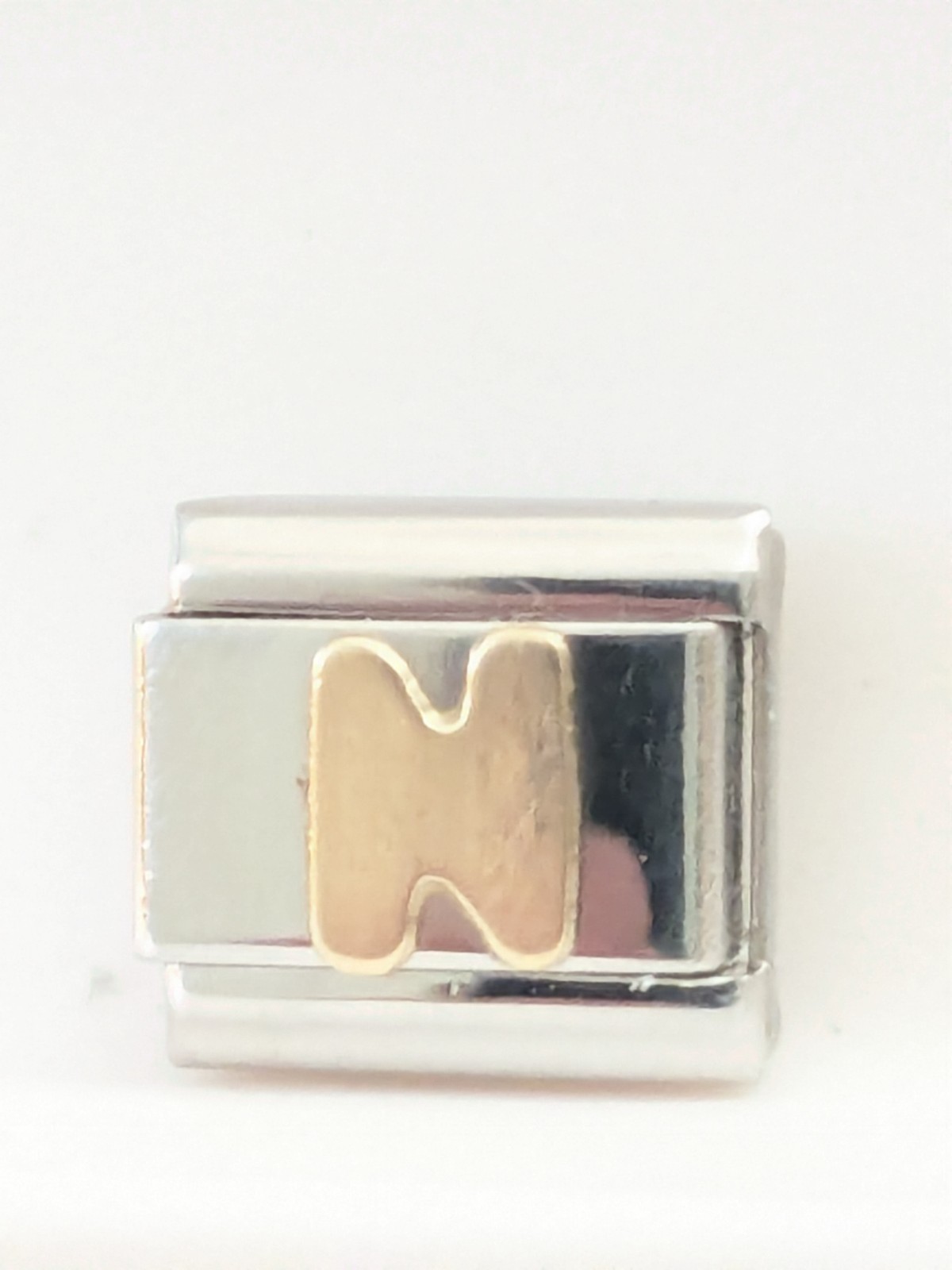 Authentic Nomination Italian Charm Classic Link 9mm Gold Letter N R26