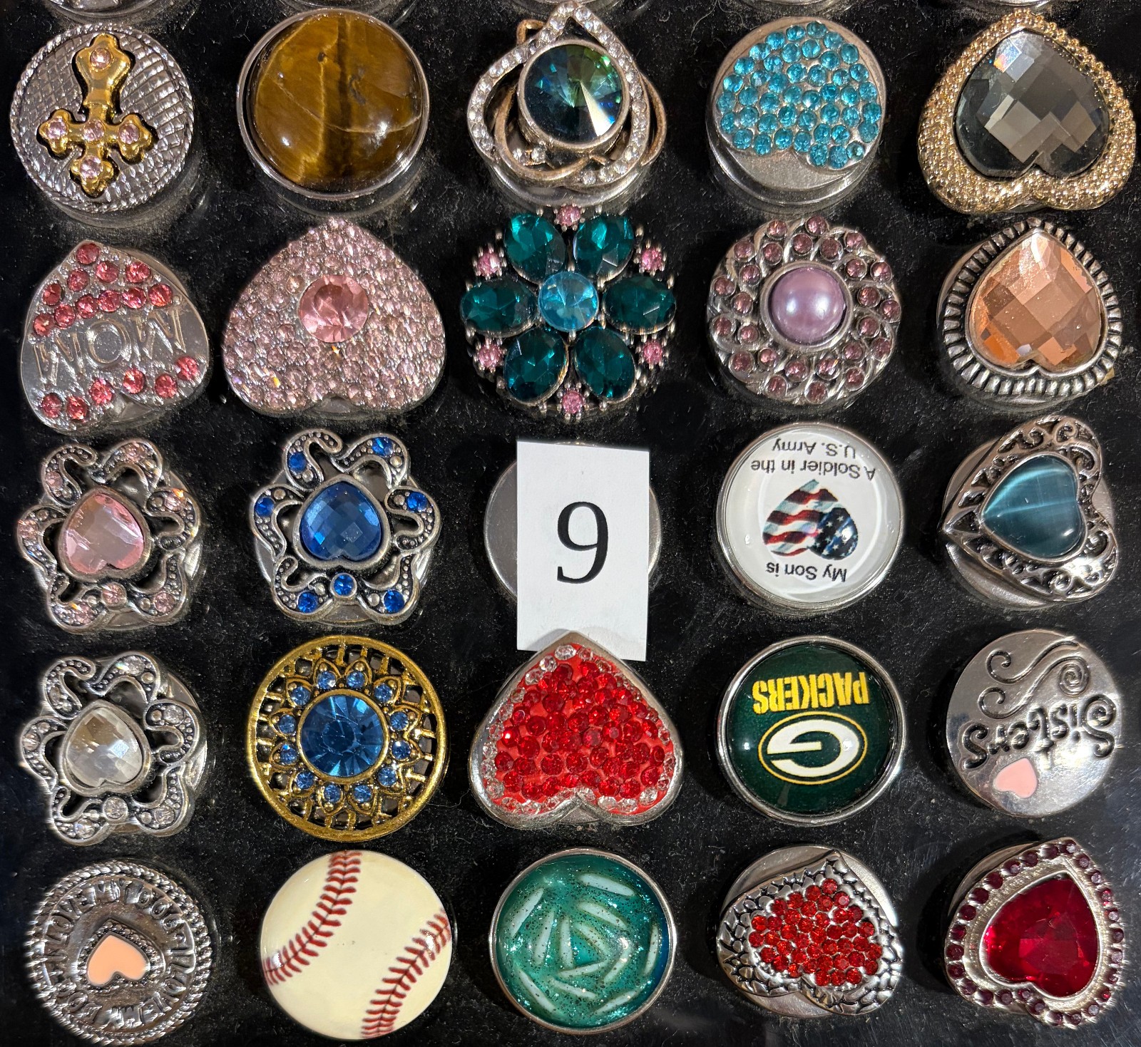 24 18-22mm chunk snap buttons charms jewelry lot