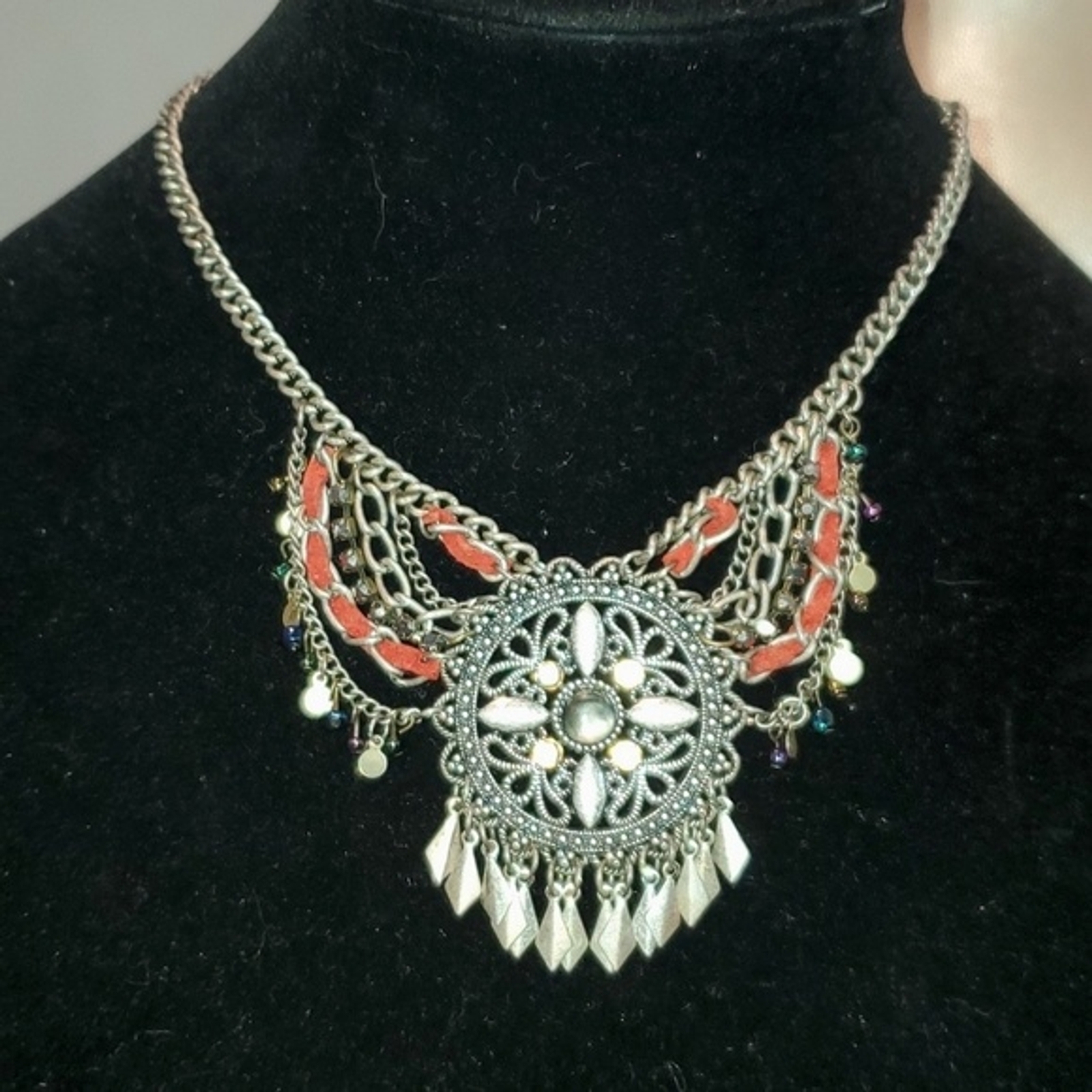 BOHO CHIC FABULOUS BEADED NECKLACE