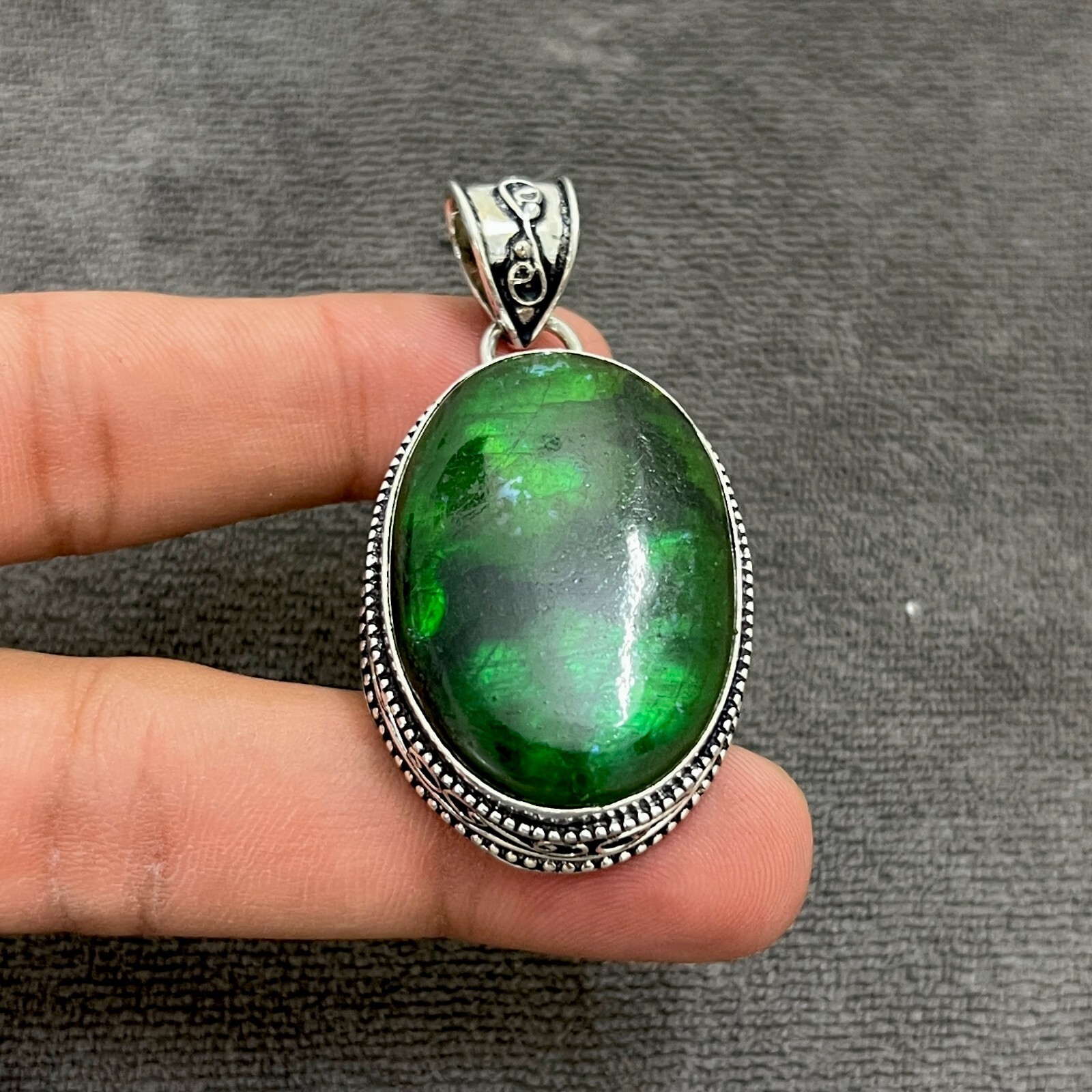 Green Labradorite Gemstone 925 Sterling Silver Handmade Jewelry Pendant 2.10″