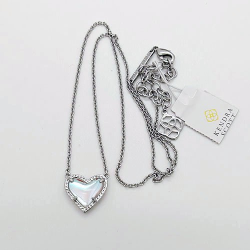 New Kendra Scott Ari Heart Silver Necklace in Dichroic Glass