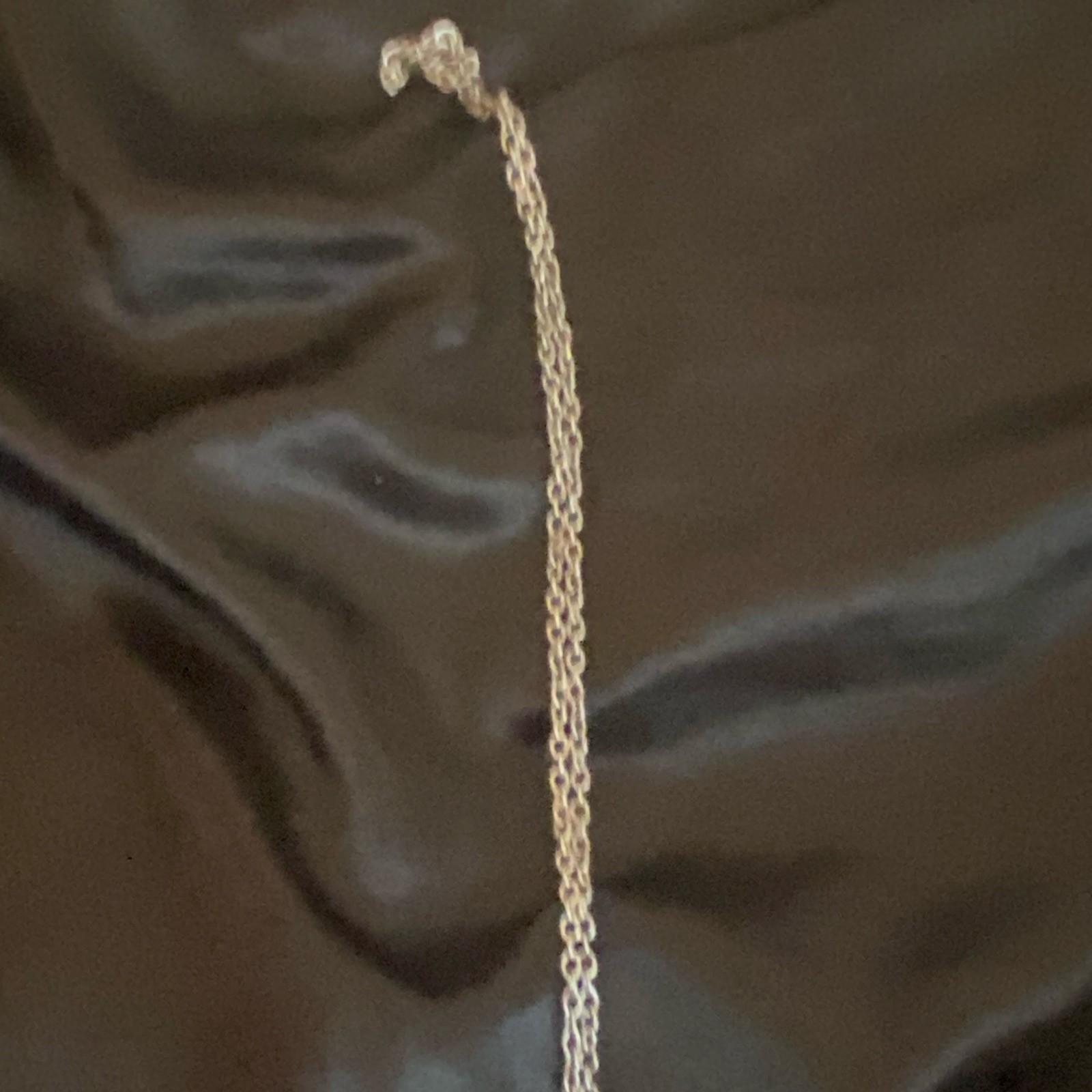 Silver Tone Rope Chain Necklace Teardrop Charm Pendant Spring Ring No Stones