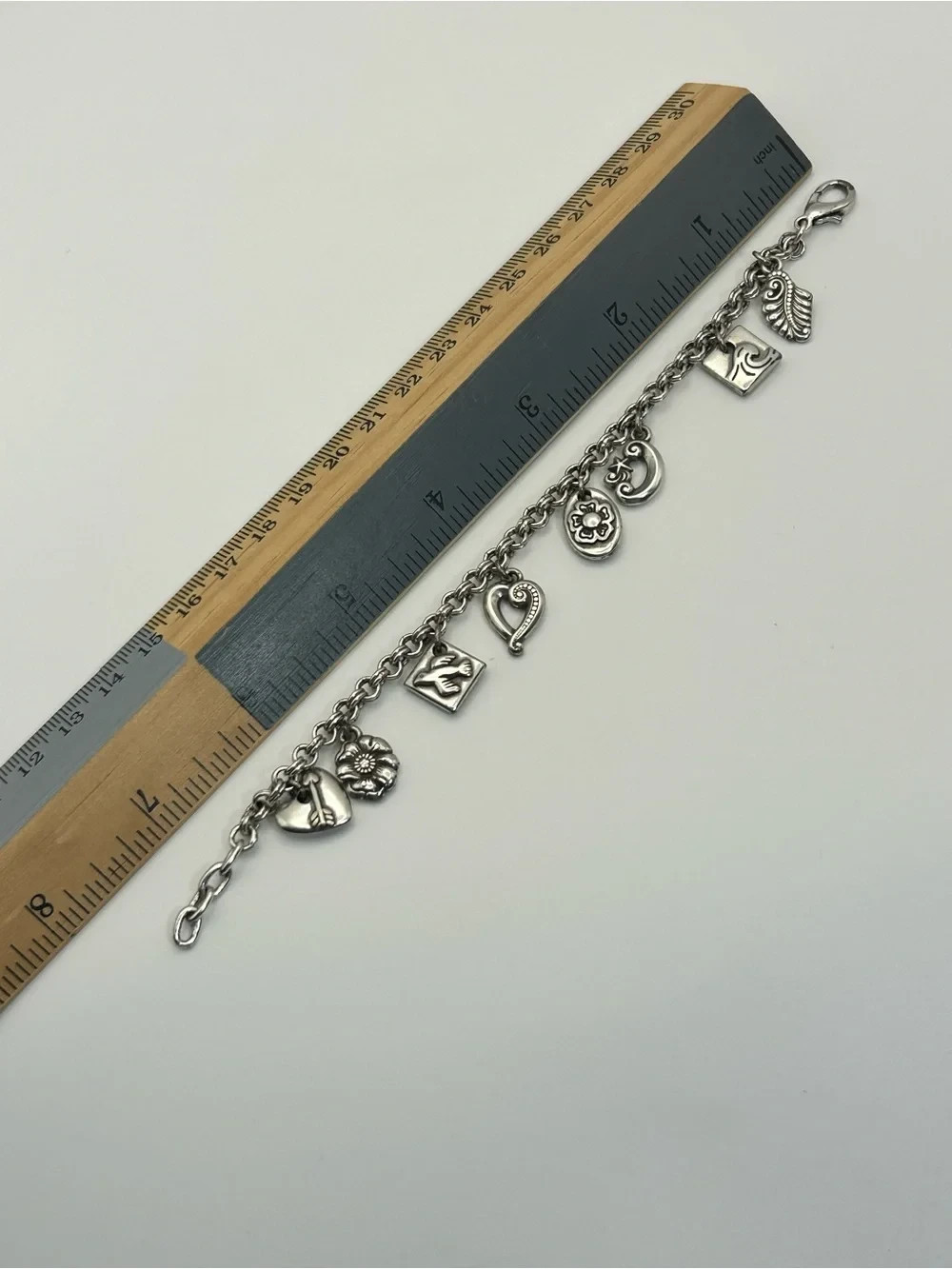 Silver-tone Heart & Charm Bracelet Classic 7.5″ Circle Link Chain Matte Finish