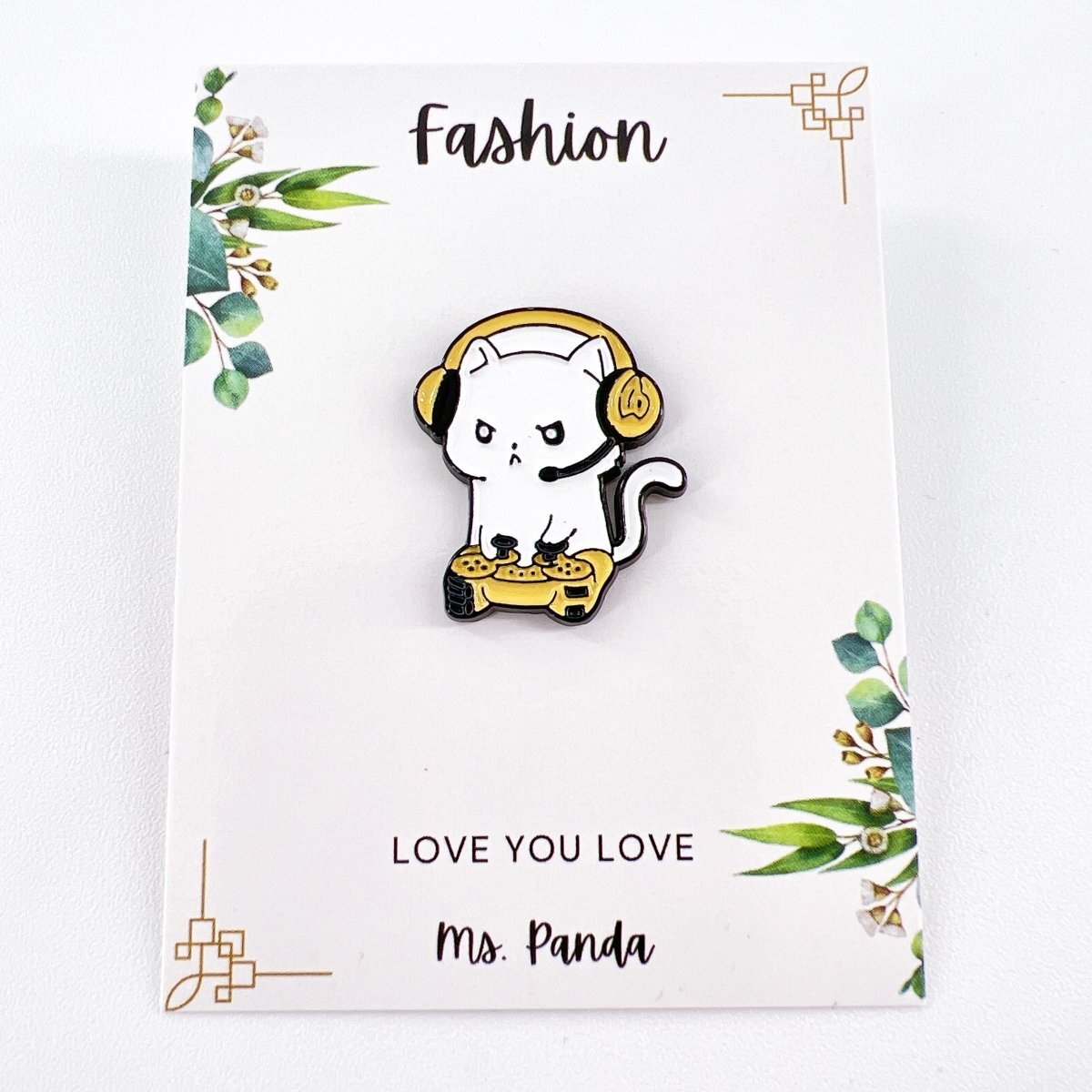 Cat Enamel Pin Gamer Cat Anime Pin Badge Lapel Brooch for Cat Lovers
