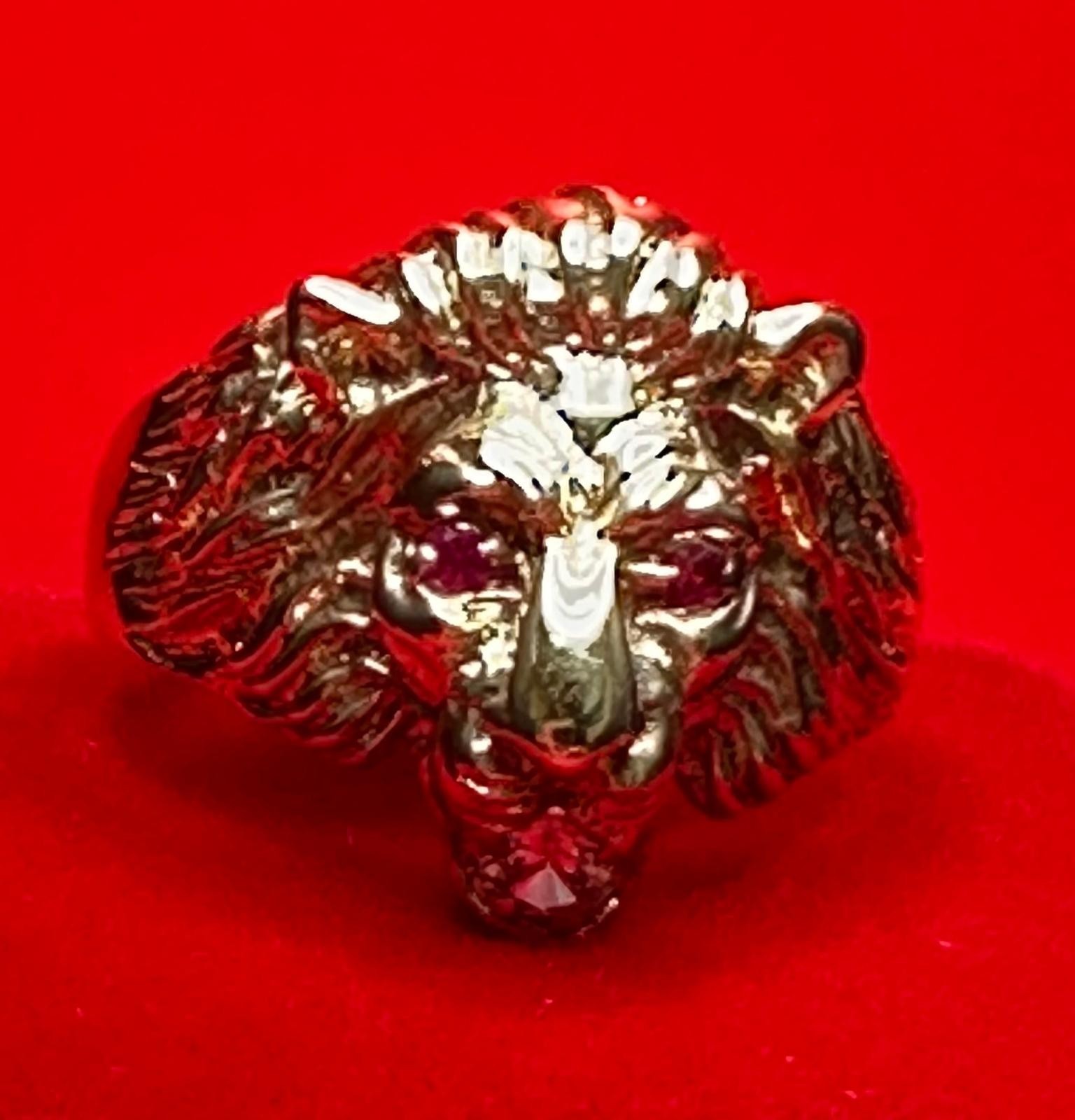 10K Yellow Gold Lion Head Ring