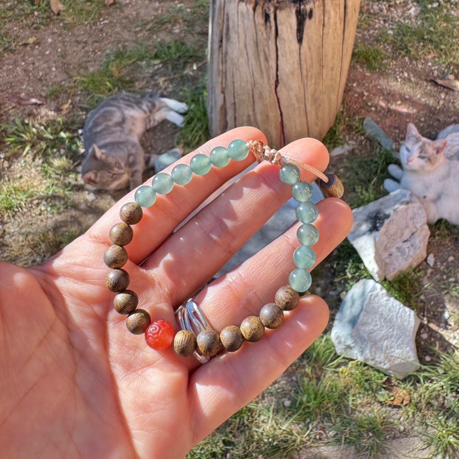 Aromatic Bracelet w Blue Guatemalan Jade Agarwood Nanhong South Red Agate 26M005